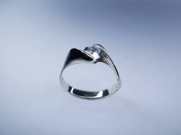 Anillo Moon Piedra Zirconia Plata .925