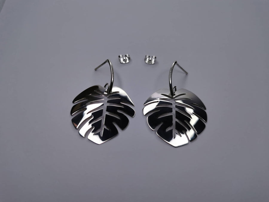 Aretes de Hoja Calada Grande Plata de .925