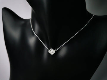 Collar con Flor Mini Plata de .925