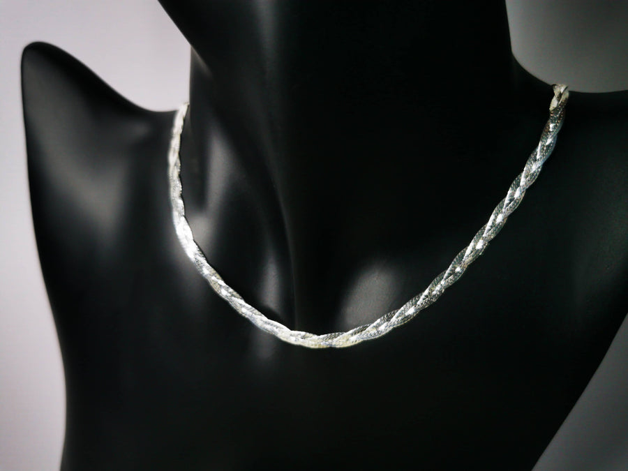 Collar Gargantilla Trenzada 45 cm de Plata .925